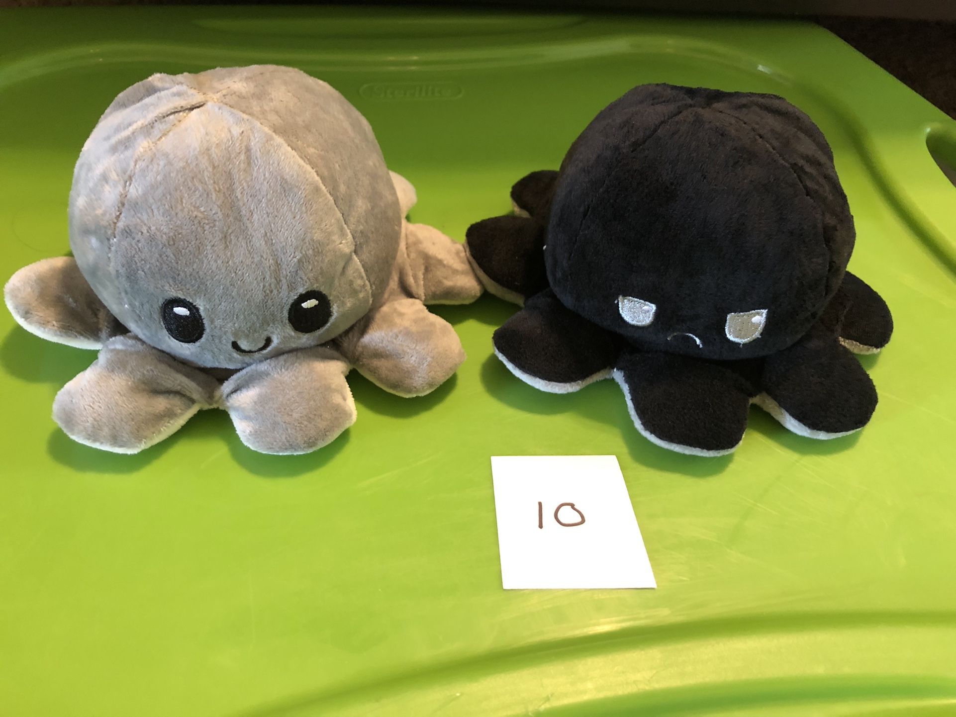 Reversible Emotional Octopus