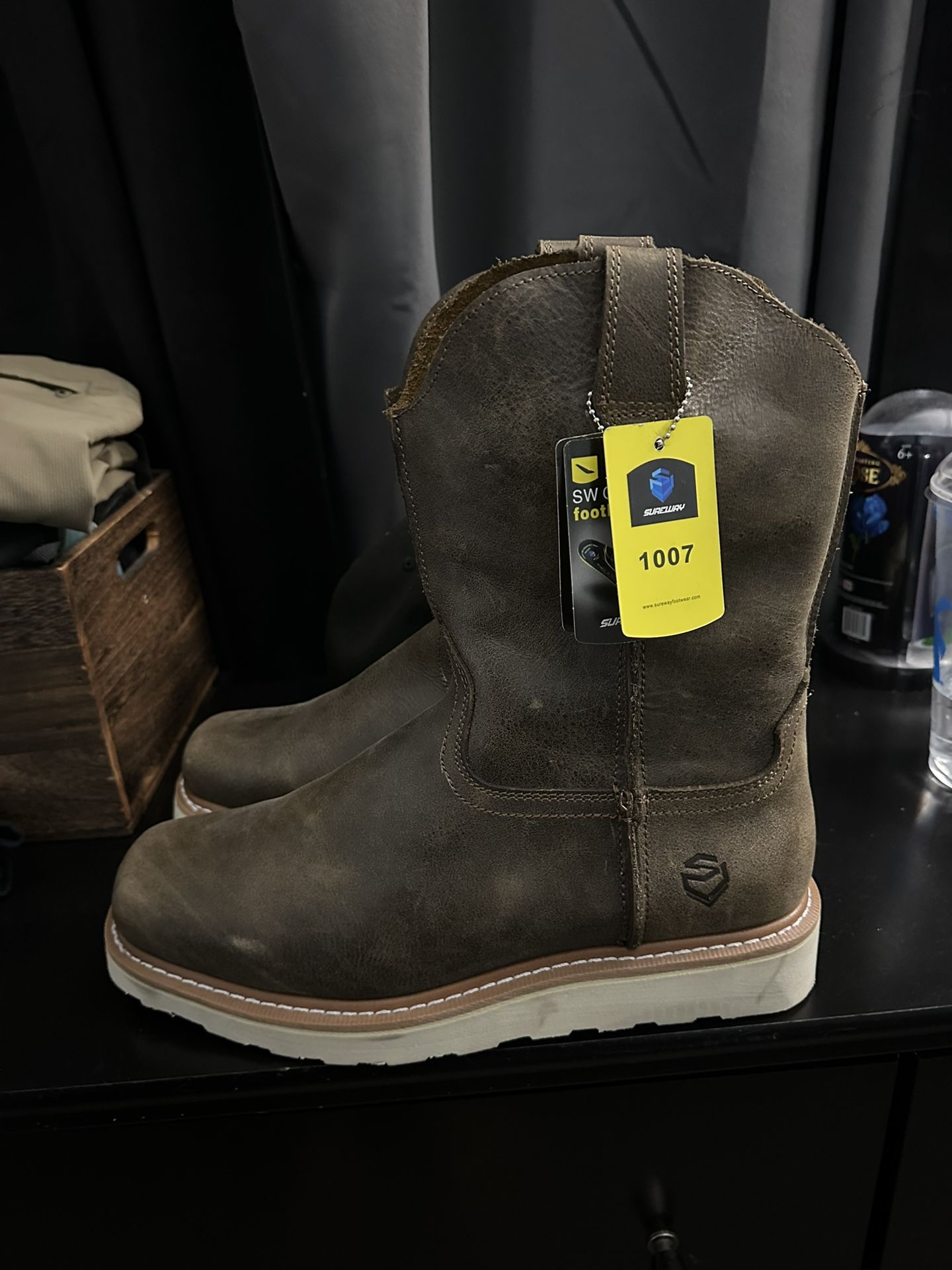 Men’s Size 13 Work Boots