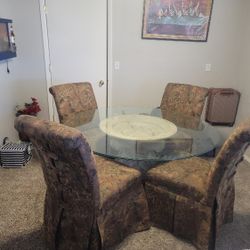 Elegant Glass Top Table And Pedestal With 4 Chairs