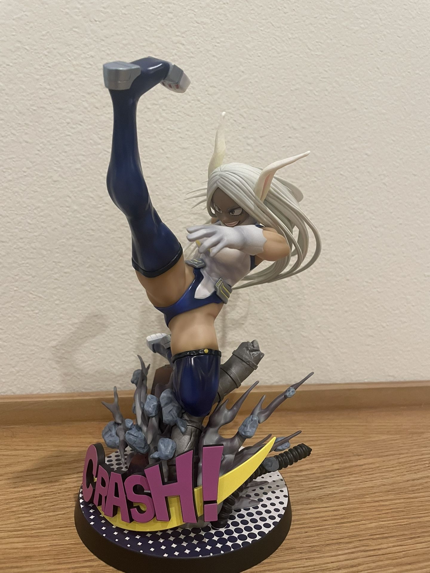 My Hero Academia - Mirko 1/8 Scale Figure (Hero Suit Ver.)