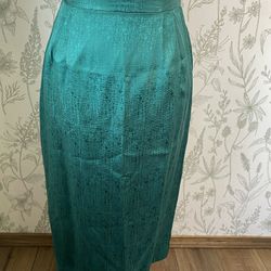 Green Silk Midi Pencil Skirt Vintage  Size 6