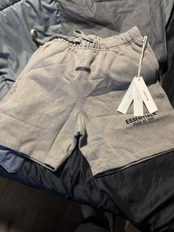 Essentials Shorts