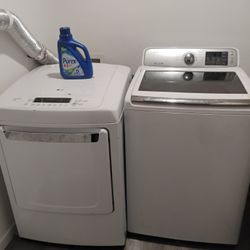 (White) Washer And Dryer Set