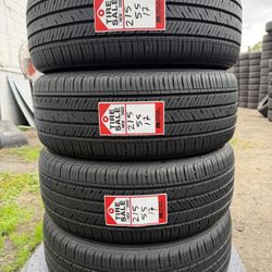 Set 255/65/18 Kumho Like New