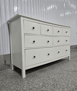 Beautiful Glossy White Dresser By Hemnes 