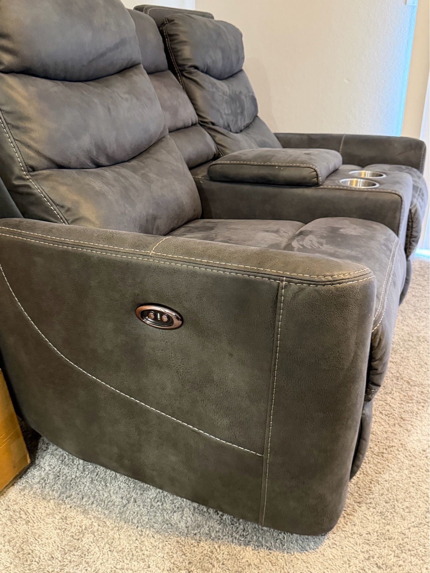 Love seat