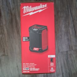 Milwaukee Bluetooth Speaker