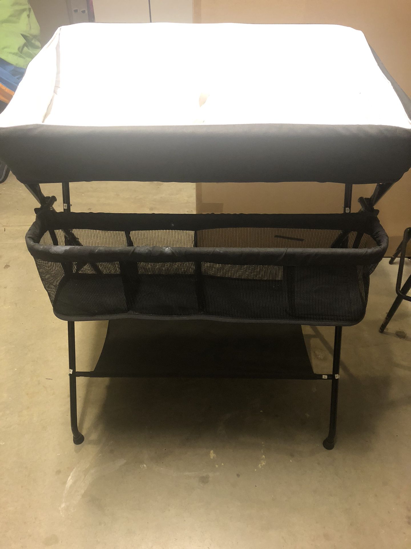 Changing Table Foldable