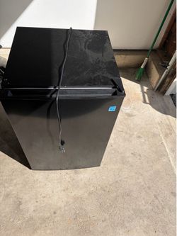 Mini Fridge