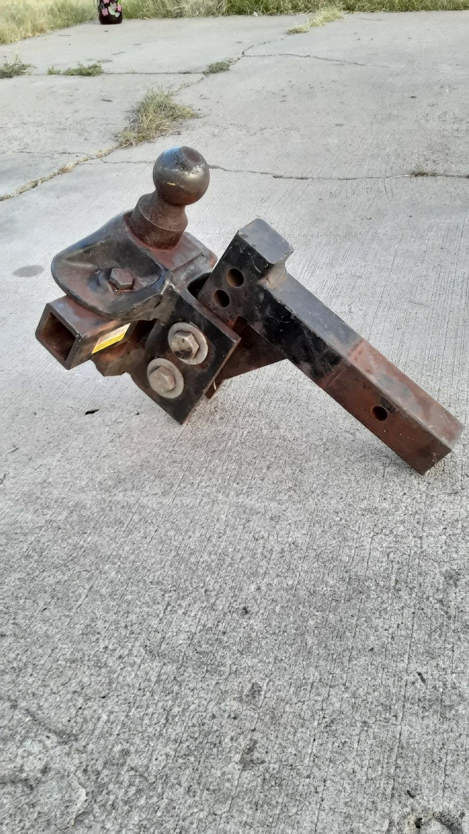 Heavy duty drop hitch