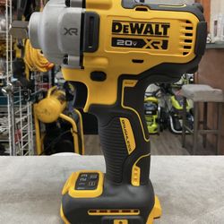 Dewalt 20V Max Brushless Motor 1/2 In. 