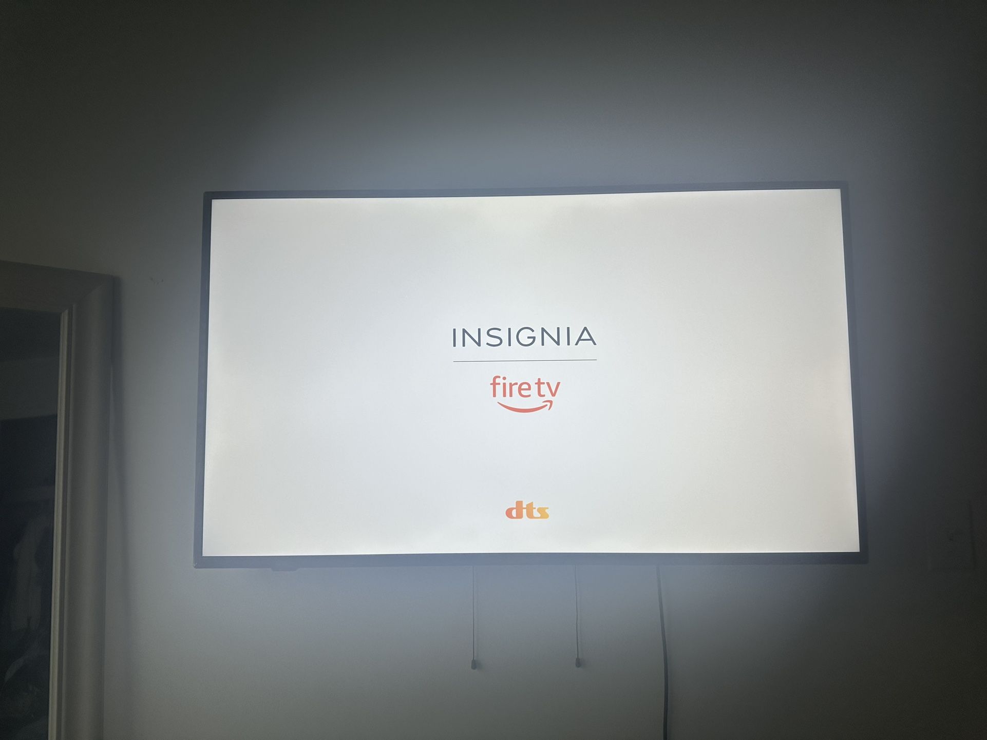 55 inch insignia Smart TV