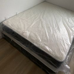 NEW FULL SIZE SET MATTRESS AND BOX SPR+ING-2pcs