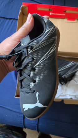 Puma Attacanto Indoor Training Youth Soccer Shoes
(0)
