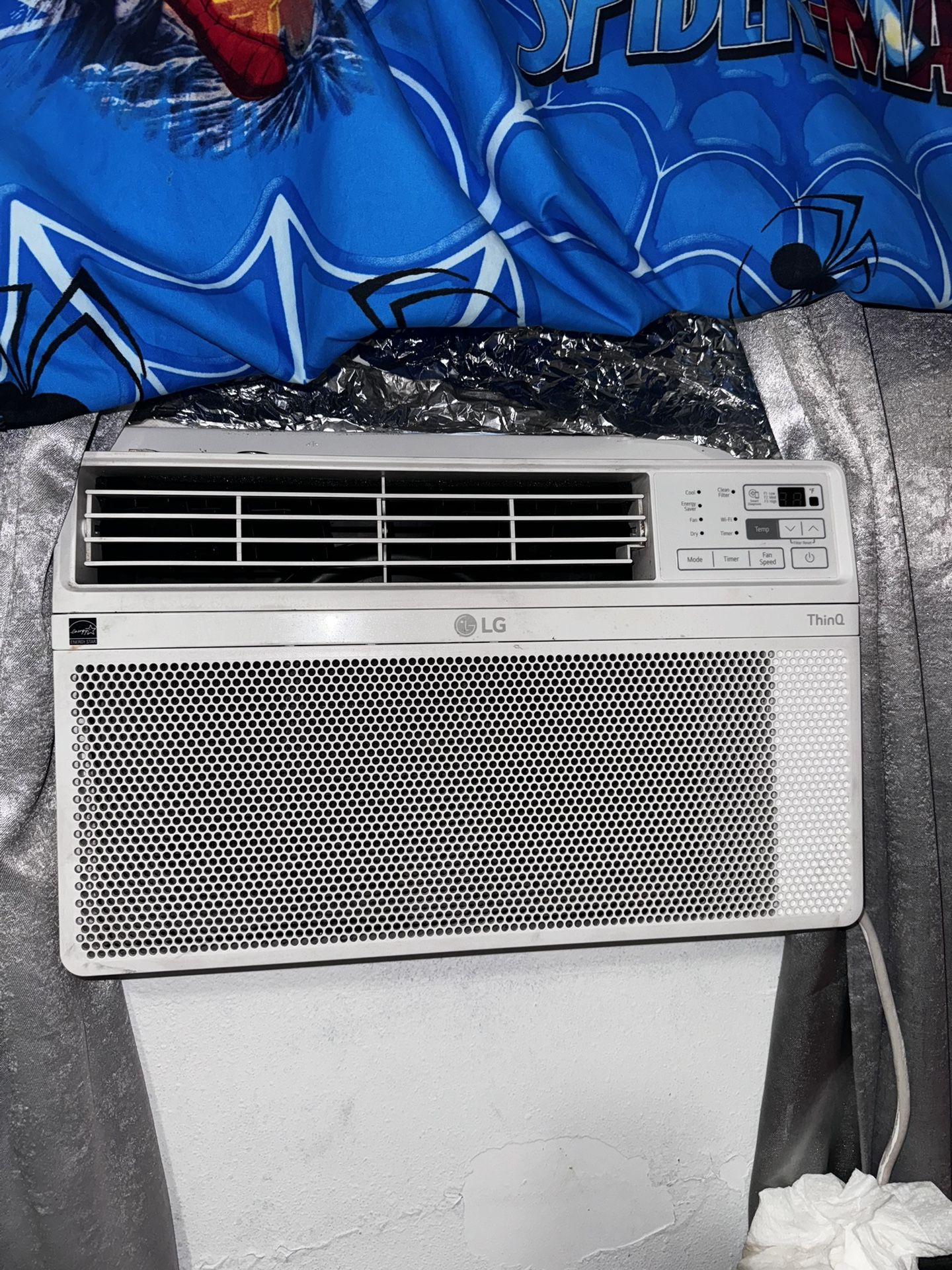 LG AC Unit 8,000 BTU