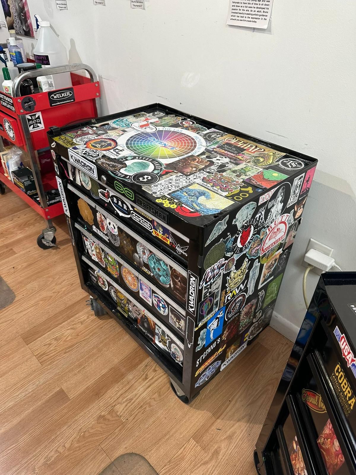 Toolbox Tattooing Station