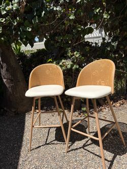 Set of 2 Rattan Back Bar Stools