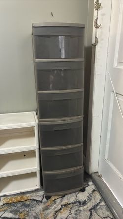 Storage bins