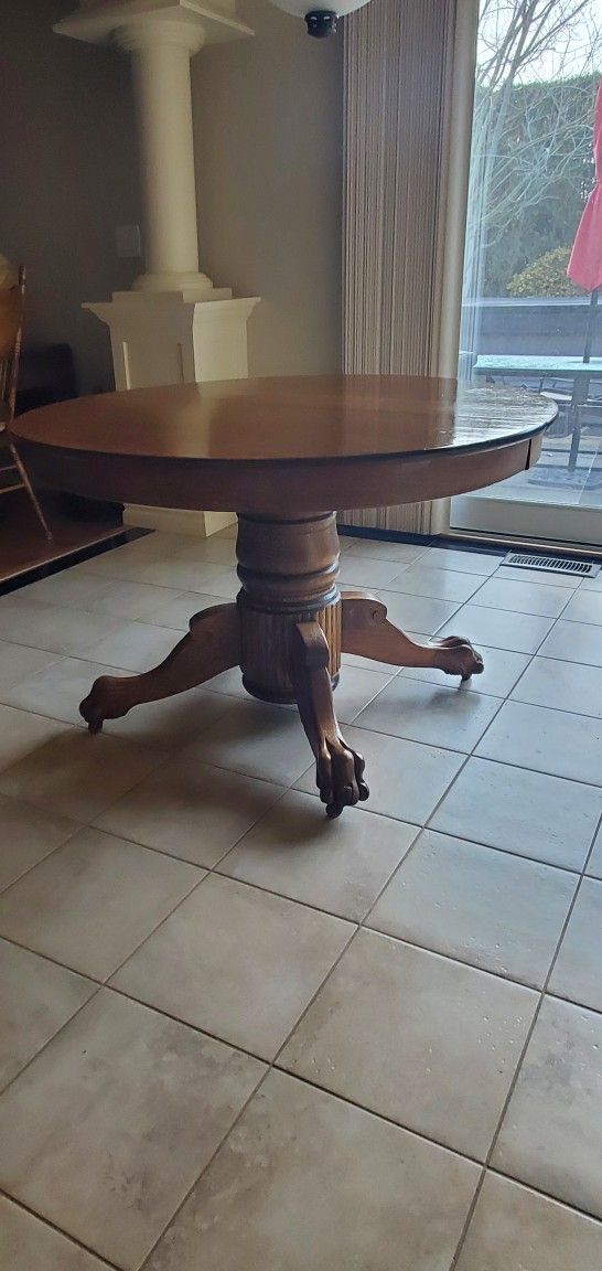 Antique Oak Clawfoot Table With Leaf