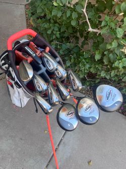 Lefty Men’s Golf club set and a Nike Air Hybrid Golf Bag