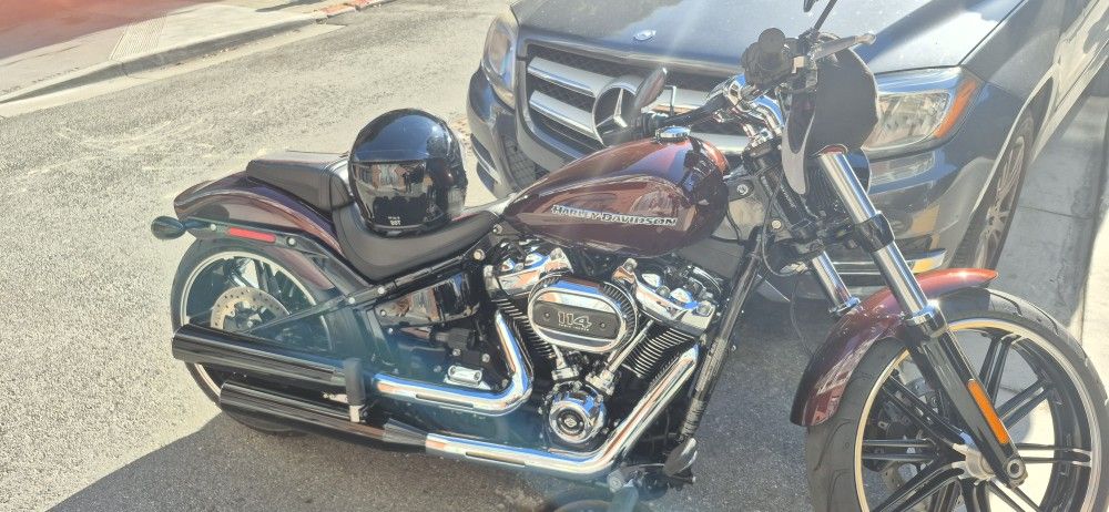 2018 Harley Davidson 114 CI BREAKOUT