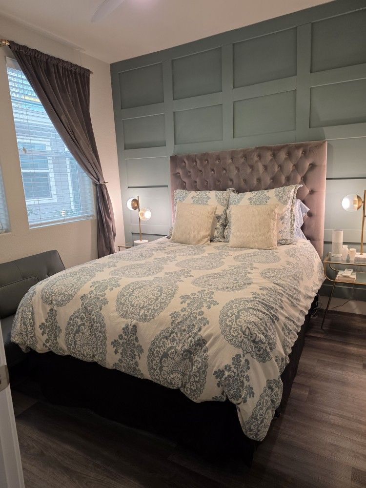 Ashton Medium Plush Full Mattress w/ World Market Headboard