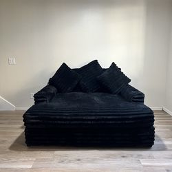 Black Couch (AFW) snuggle couch