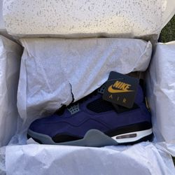 Jordan 4 “lakers” Size 10