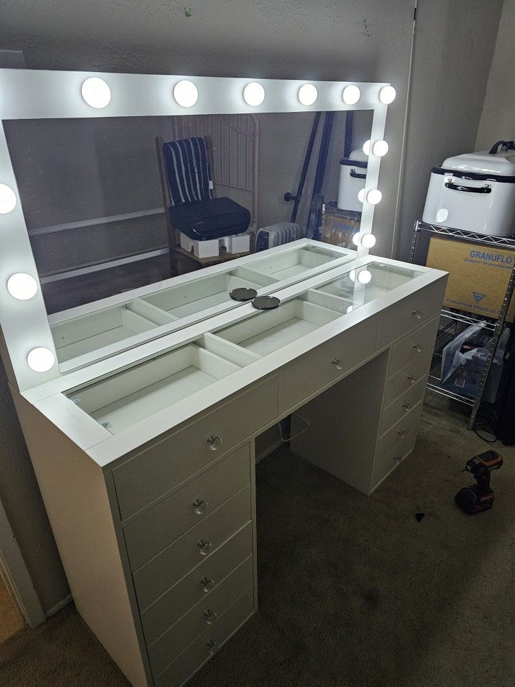 Brand New Vanity
