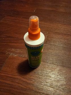 No Knot Spot Dog Detangling Spray