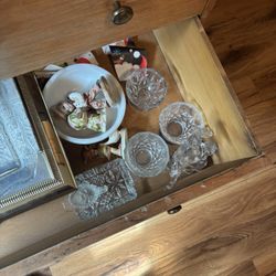 Antique Dished 
