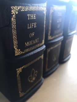 Life of Mozart book safe set