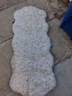White Sheepskin Fluffy Area Rug