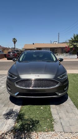 2019 ford fusion titanium