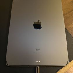 11” 4th Gen 64GB iPad Air 