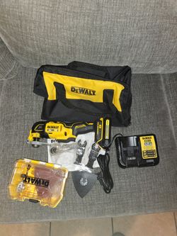 Dewalt Xr Multitool  Kit New 
