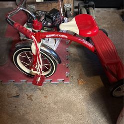 Radio Flyer Tricycle 