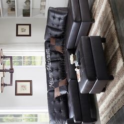 Sectional With Ottoman Reversible /// Financing Available 