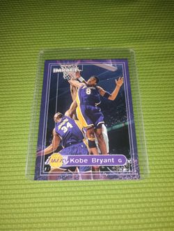 Near Mint 2000 Kobe Bryant Impact Lakers Basketball Card #50