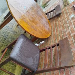 Table And Chairs 