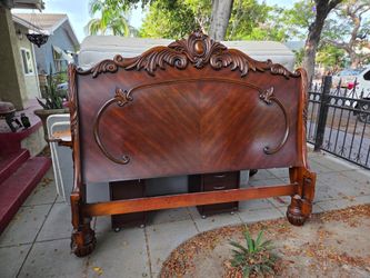 Free Sleigh Bed Bed Frame California King