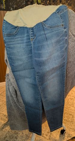Maternity jeggings