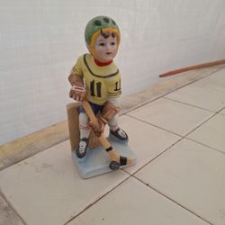 Hocky Boy Statue