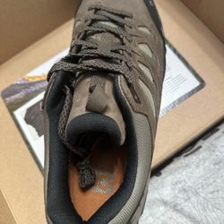 Oboz Sawtooth Low B-Dry Hiking Shoes Men 10.5 Brown Waterproof Trail Sneakers