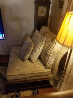 Free sofa/seat
