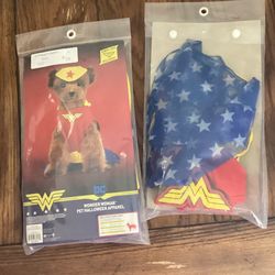 Wonder Woman Pet Halloween Costume Brand New With Toy