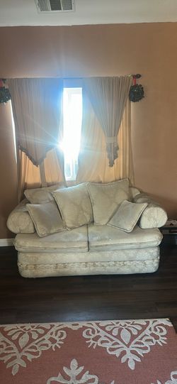 FREE COUCHS - PICK UP ONLY