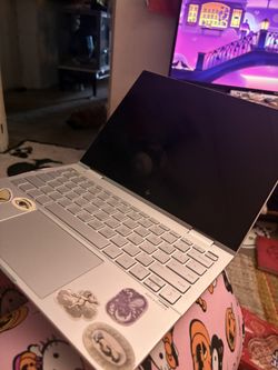 HP ENVY LAPTOP