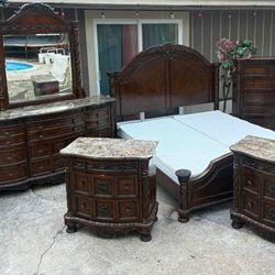 King Bedroom Set 