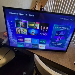 35inch hisense roku Smart tv